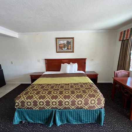 Americas Best Value Inn Hanford Ngoại thất bức ảnh