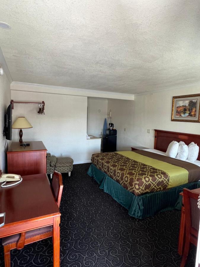 Americas Best Value Inn Hanford Ngoại thất bức ảnh